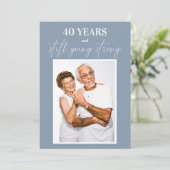 どんな年の結婚記念日にも使えるダスティーブルーのスクリプト 招待状 (スタンド正面)