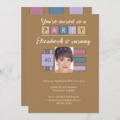 どんな年齢でも写真と名前をブラウンの誕生日パーティーに追加 招待状 (正面/裏面)