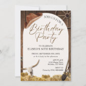 どんな年齢にもぴったりなラスティックウッドのウェスタン風誕生日パーティー招待状 招待状 (正面)