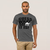 どんな日をそれがこぶ日のラクダのTシャツであるか推測 Tシャツ (正面フル)