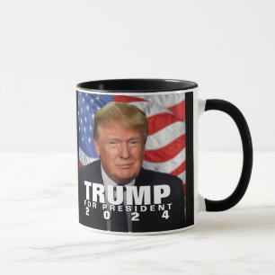 なびくドナルド・トランプ大統領向け2024 マグカップ