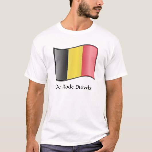 なびくベルギー国旗De Roed Duivels Tシャツ (正面)