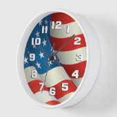 なびく米国国旗 壁時計 (傾斜)