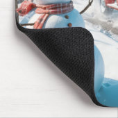 なびく雪だるまと赤レトロトラック マウスパッド (コーナー)