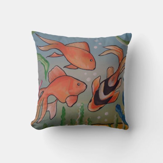 なま臭い、なま臭い クッション (正面)