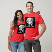 なんとディスクゴルファー考えるであるか Tシャツ (ユニセックス)