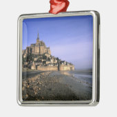 ～にある有名なル・モン・セント・ミシェル島要塞 メタルオーナメント (左)