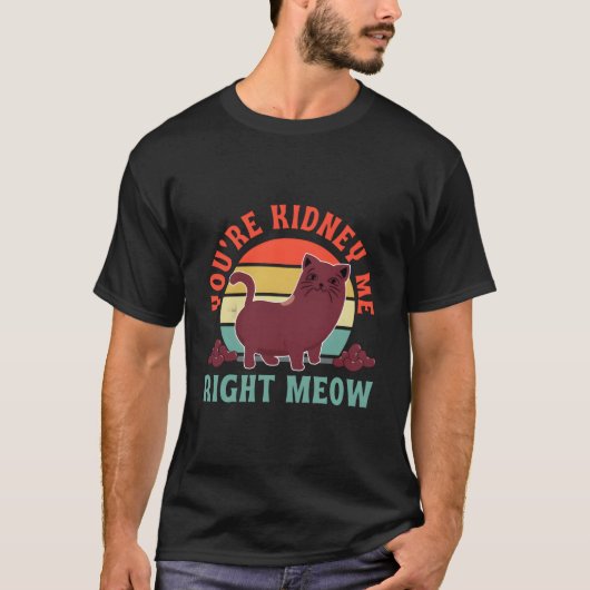 にゃんと素敵なあなたへ 今この瞬間の私の猫 Tシャツ (正面)