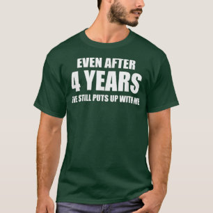 ~に対する4年おもしろい人間関係贈与 Tシャツ