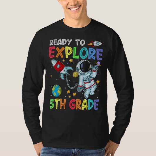 ~に戻る5年生のかわいい宇宙飛行士を探索する準備ができている Tシャツ (正面)