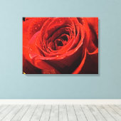 ぬれた赤いバラ色 キャンバスプリント (インサイチュ (ウッドフロア))