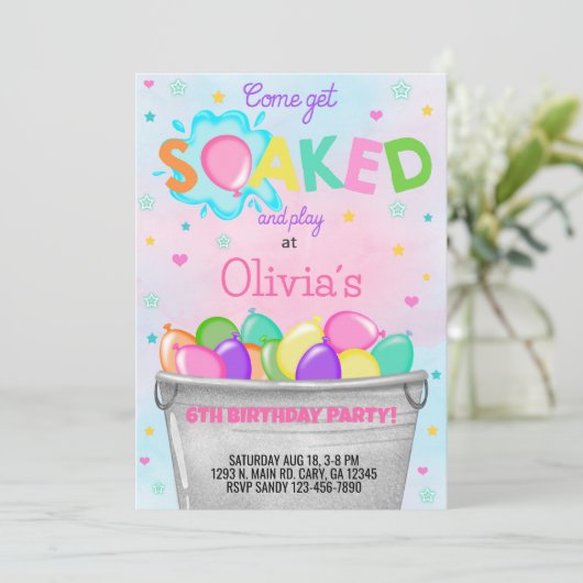 ぬれ水風船の女の子の誕生日招待状を取得。 招待状 (スタンド正面)