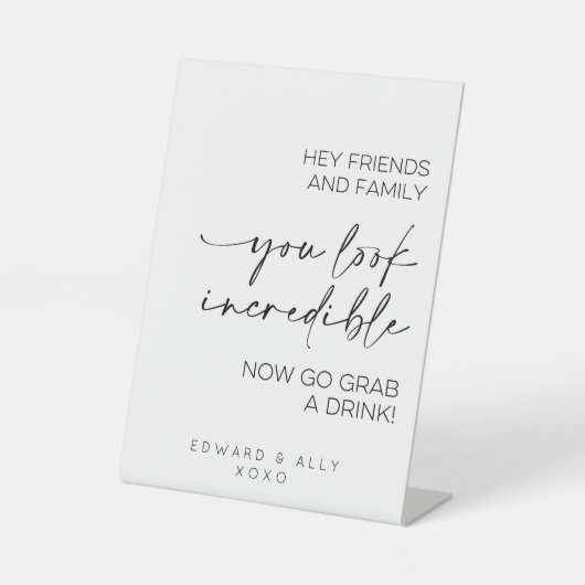 ねえ友達と家族、あなたは信じられないようだね 台座サイン (正面)