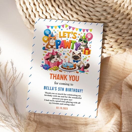ねこちゃんの5歳の誕生日パーティー 🎉 | かわいいネコの誕生日 サンキューカード