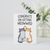 ねこにゃん結婚おめでとう 面白い猫のウェディング ポストカード (スタンド正面)
