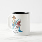 ねこ乗りサメ ツートーンマグカップ (正面左)