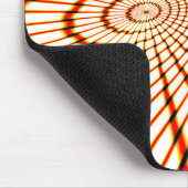 ねじれたオレンジ色のラインが沈んだ円を形成 マウスパッド (コーナー)