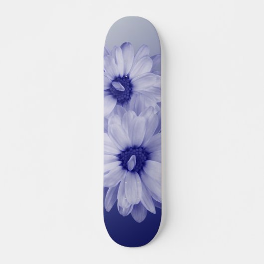 ねじれた青花びら スケートボード (正面)