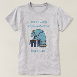 のこぎり付きの強い独立女性 Tシャツ