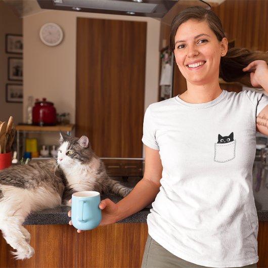 のぞき黒猫ポケットかわいい Tシャツ