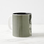 のぞくナース ツートーンマグカップ (正面左)