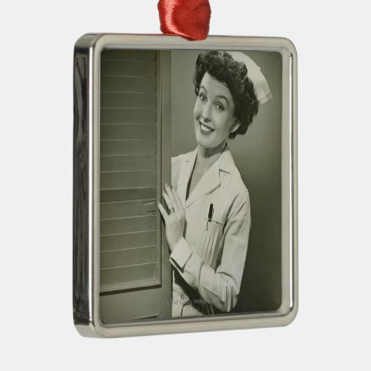 のぞくナース メタルオーナメント (右)