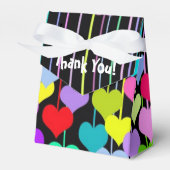 のぶら下がったハートオンブラック フェイバーボックス (正面サイド)