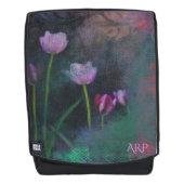 *~*のぼろぼろの灰色のラベンダーのピンクのチューリップのグランジなヴィンテージ バックパック (正面)