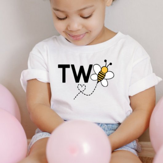 のまわりにをテーマにした2歳の誕生日 トドラーTシャツ