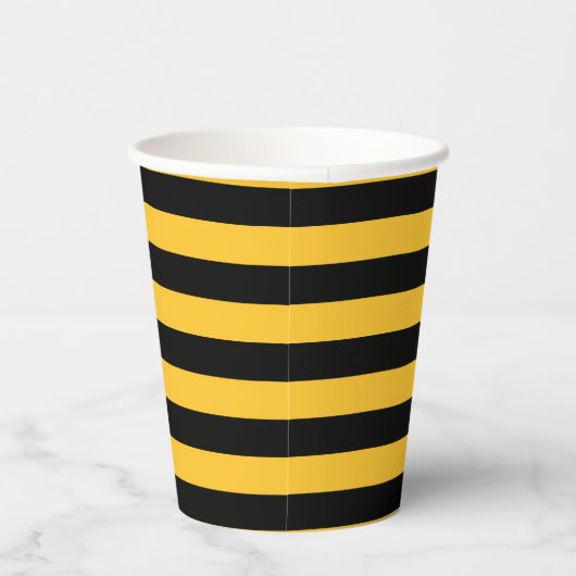 のまわりにイエローとブラックビーをテーマにした 紙コップ (右)