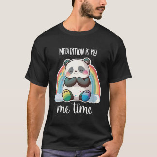 のめい想パンダベアーヨガめい想のパンダメディタ Tシャツ