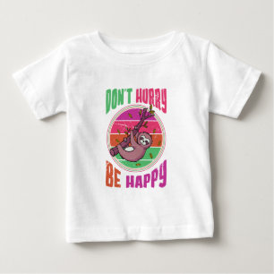 のんびり ハッピー ファニー キュート レイジースロース ベビーTシャツ