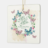|のオーナメントを結婚するパーソナライズな蝶リース セラミックオーナメント (左)