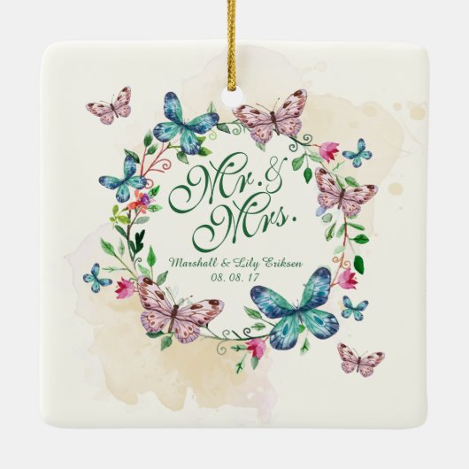 |のオーナメントを結婚するパーソナライズな蝶リース セラミックオーナメント (裏面)