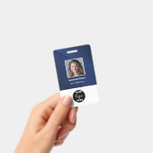 のカスタム社員写真ロゴバーコード名ID青 バッジ (手持ち)