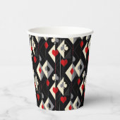 のカード遊のトランプのポーカースーツ。 紙コップ (右)