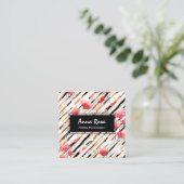 *~*のシックで白く黒い花の赤いケシのグリッターホイル スクエア名刺 (スタンド正面)