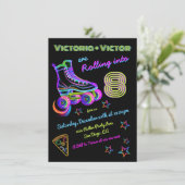 のネオン転がローラスケートで滑るツインズバースデーパーティー 招待状 (スタンド正面)