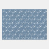 のパーソナライズされた青結婚と白のハートチャーム ラッピングペーパーシート (正面2)