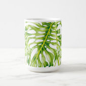 のマグカップにクラシックおける葉状の彫刻(A) コーヒーマグカップ (中央)