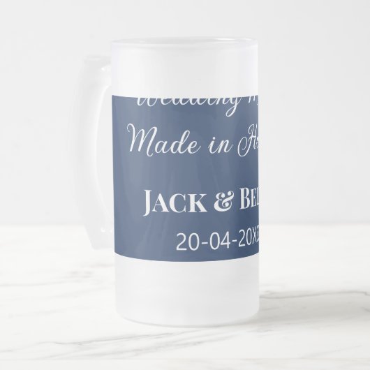 のマッチ結婚は天国結婚式の引き出物青で行われた フロストグラスビールジョッキ (正面左)