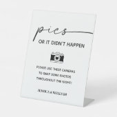 のモダンカメラの写真または発生しなかった場合 台座サイン (正面)