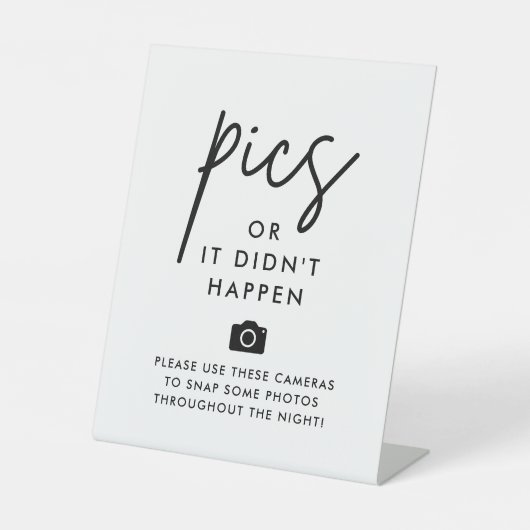 のモダンカメラの写真または発生しなかった場合 台座サイン (正面)