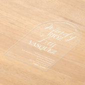 のモダン結婚スクリプトホワイト アクリル招待状 (レイダウン)