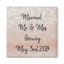 のモノグラム結婚パーソナライズピンクテンプレート