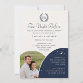 のリハ結婚ーサルディナーモノグラム写真ネイビーブルー 招待状 (正面)