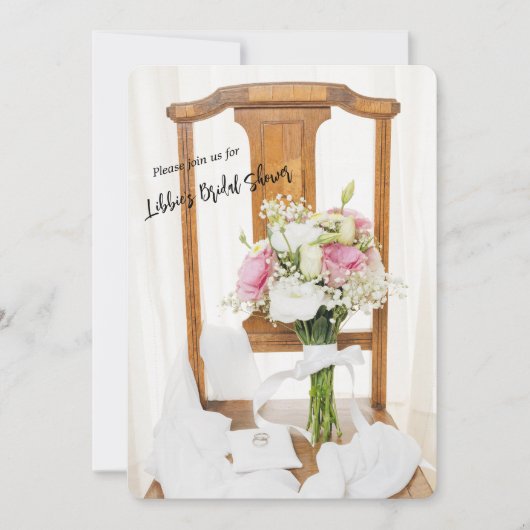 のリングや輪結婚オンホワイトピローブライダルシャワー招待状 招待状 (正面)