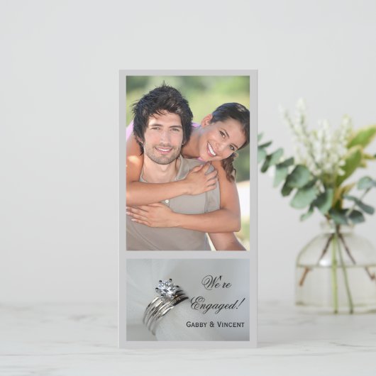 のリングや輪結婚婚約発表写真カード 案内状 (スタンド正面)