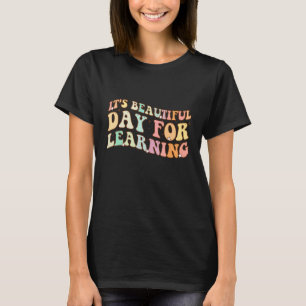 のレトロ先生Stの美学しい日だ Tシャツ