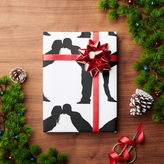 のロマン結婚チックなカップルキス包装紙 ラッピングペーパー (クリスマスギフト)